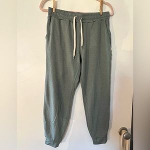 Vuori Performance Joggers